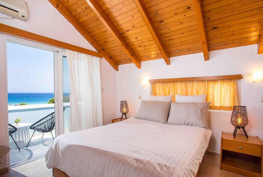 Megat Seaview And Seaside Apartments Ialysos  Ngoại thất bức ảnh